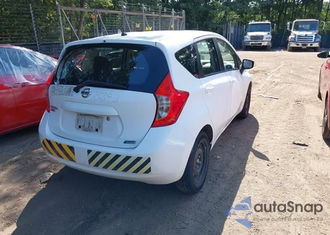 2015 Nissan Versa Note S (Sr)/S Plus/Sl/Sr/Sv z USA, uszkodzony, nr VIN 3N1CE2CP4FL423990